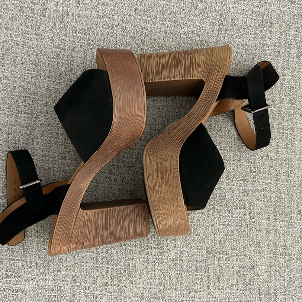 Black Women's Sandals
